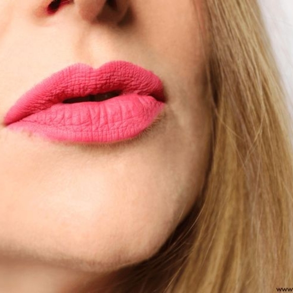 Nyx Soft Matte Lip Cream Ibiza. - Picture 2 of 5